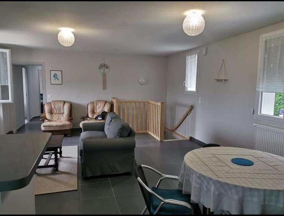 Le Pub Apartment Maurens  Bagian luar foto